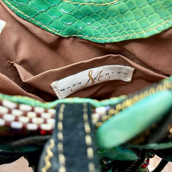 Vintage Mary Frances Beaded Floral Bucket Bag - Picture 8 of 12